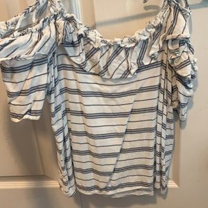 Women’s small top